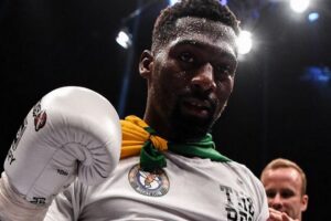 Cédric Doumbé veut affronter une star boxe française ! (76