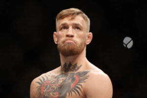 Conor McGregor implore une date de l'UFC.