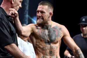 Conor McGregor critique les combattants de l'UFC, remet leur engagement