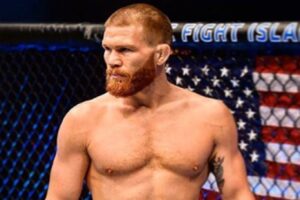 Matt Frevola encense Benoit Saint Denis pour l'UFC 295.