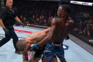 UFC: Israel Adesanya provoque encore Alex Pereira