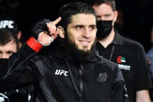 Makhachev désigne ses futurs adversaires à l'UFC