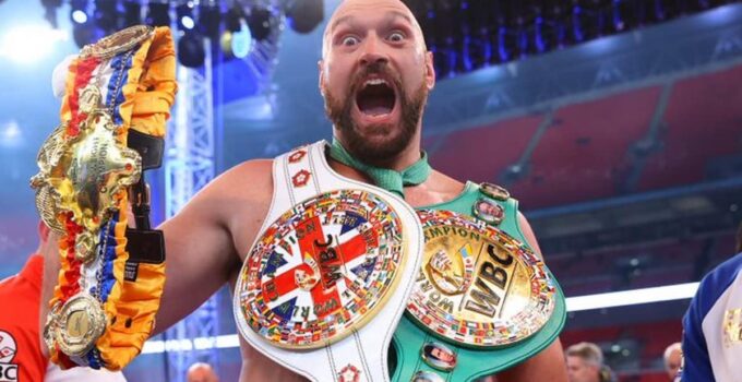 Tyson Fury prévoit deux grands combats à venir