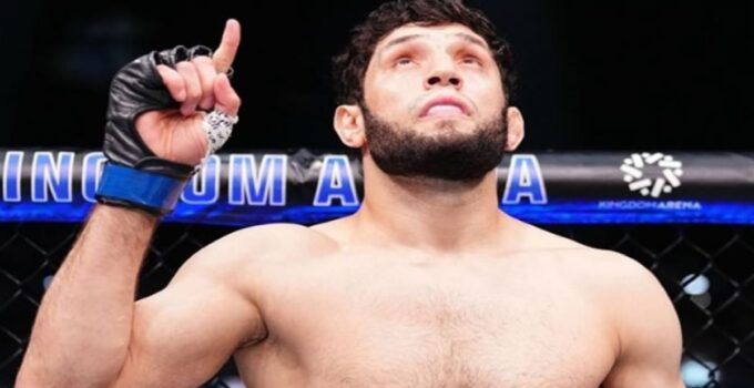 Ikram Aliskerov réagit à sa lourde défaite à l'UFC