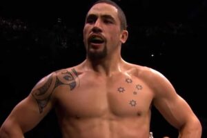 Whittaker accepte d'affronter Aliskerov : explications UFC