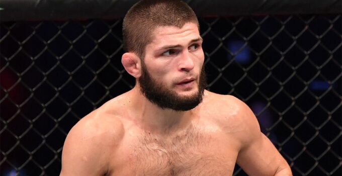 Khabib Nurmagomedov bloqué en Russie pour MMA