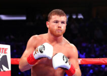 Canelo Alvarez tacle son rival David Benavidez en boxe