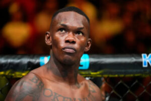 Israel Adesanya : Retour possible avant fin 2024