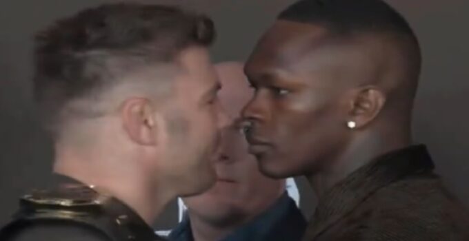 Israel Adesanya vise la destruction de Dricus Du Plessis à