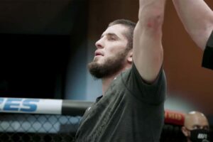 Islam Makhachev révèle la date de son retour à l'UFC