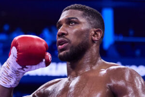 Joshua prêt à battre Fury et Usyk après revitalisation