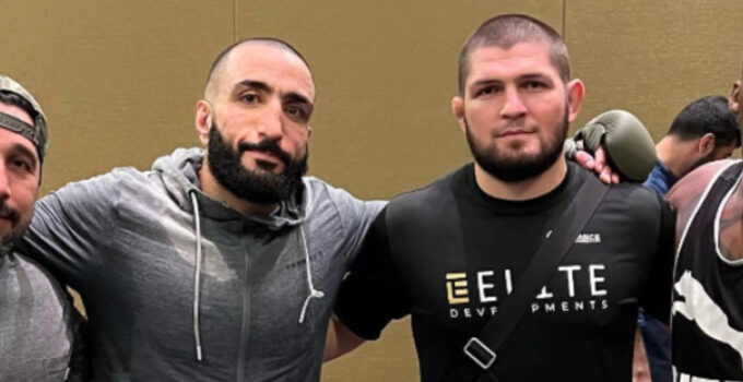 Khabib humilie Belal Muhammad en sparring