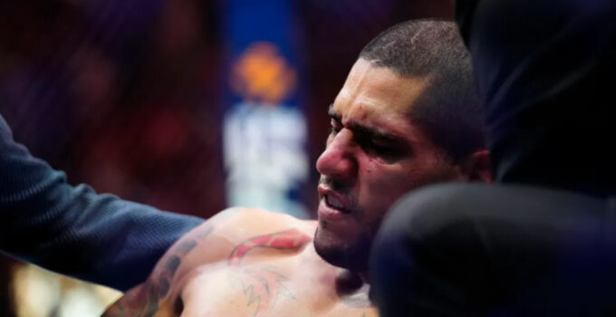 Alex Pereira, malade avant l'UFC 307 ?