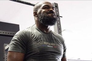 Jon Jones dévoile son physique de warrior avant retour UFC