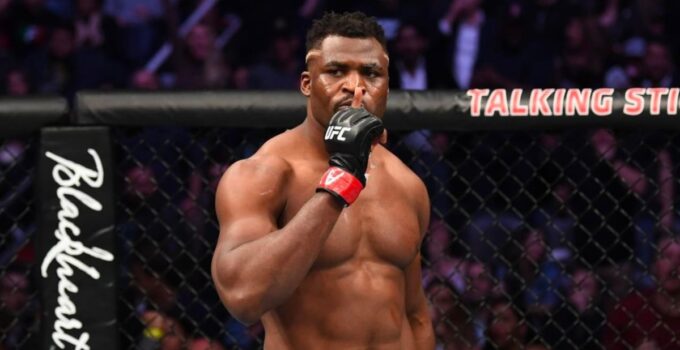 Ngannou : son équipe critique le PFL