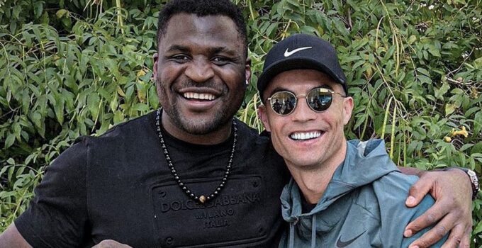 Soutien de Cristiano Ronaldo à Francis Ngannou pour son retour