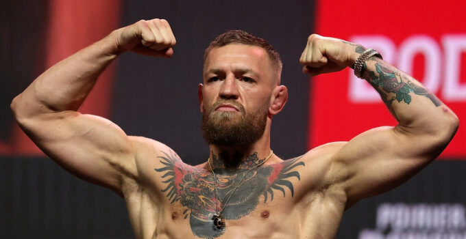 Dana White répond : Conor McGregor de retour bientôt ?