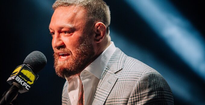 Menace de Conor McGregor après l'annulation du combat contre Logan