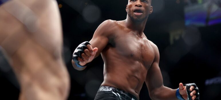 Michael Page heureux si Shara Magomedov tire